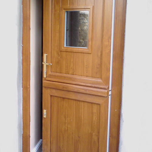 An oak uPVC stable door in Surrey.